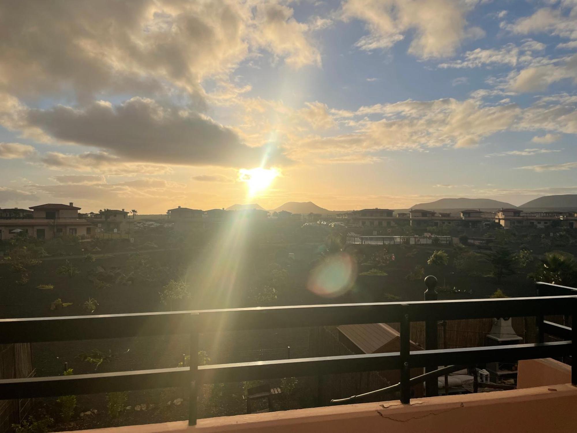 ラハレスEl Hierro Houseアパートメント エクステリア 写真