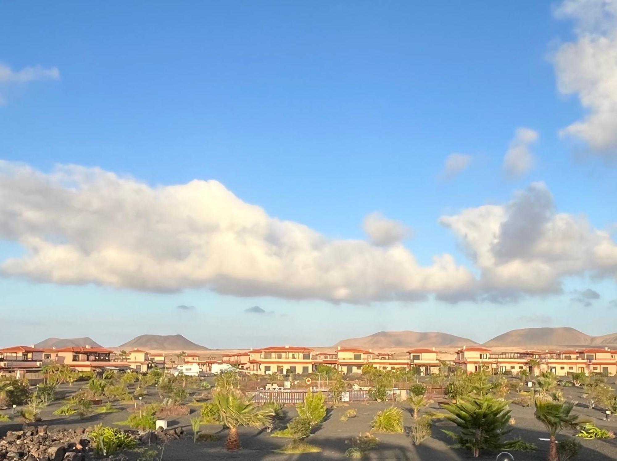 ラハレスEl Hierro Houseアパートメント エクステリア 写真